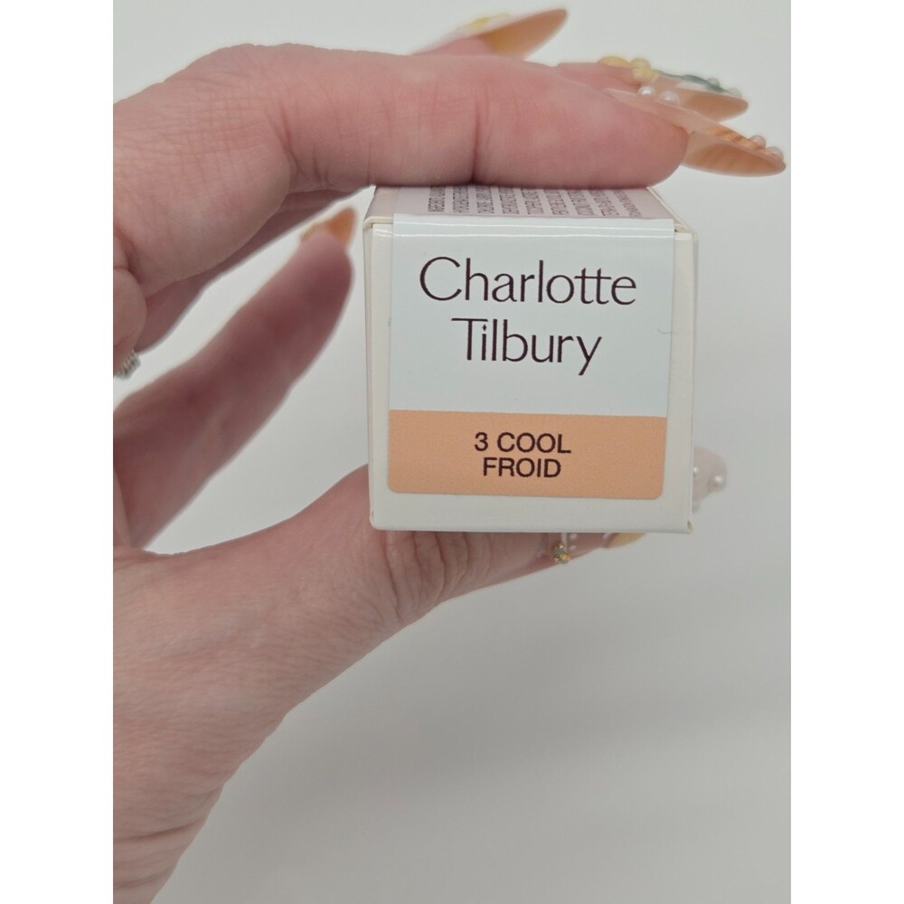 Charlotte Tilbury Beautiful Skin Liquid Foundation 1 fl oz - 3 Cool NEW - Picture 2 of 10